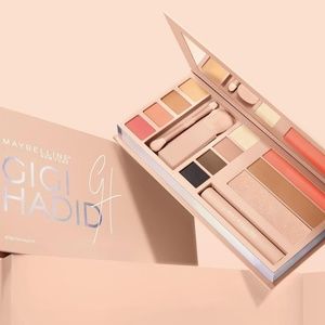 Limited Edition Gigi Hadid Jetsetter Palette